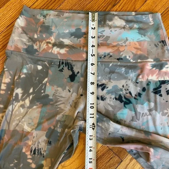 Lululemon multicolored, pastel leggings 14 - Picture 5 of 8